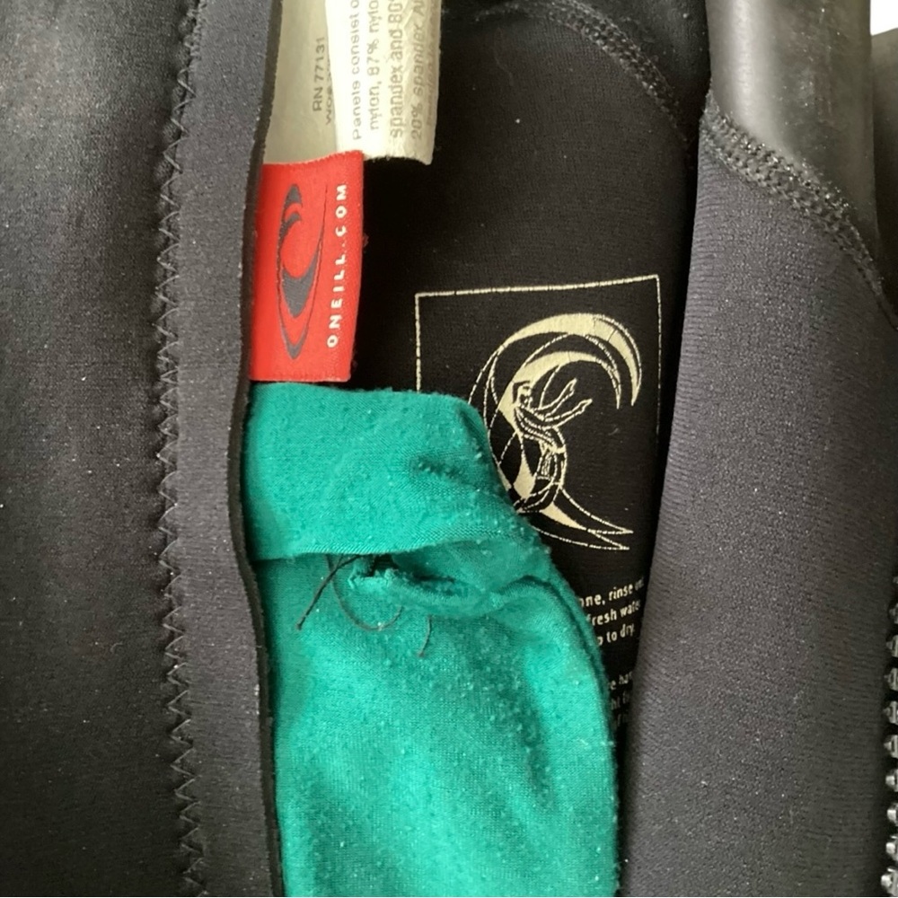 O'Neill Men’s Black Short Sleeve Hammer 2mm Wetsuit - Picture 11 of 12